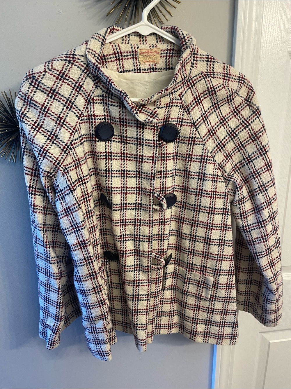 Hand Knit Double-Breasted Women’s Coat